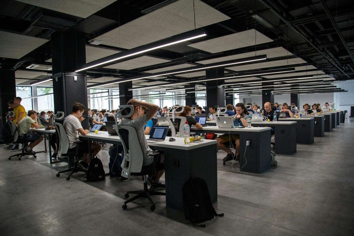 A quarter of workers plan to quit jobs in 2025